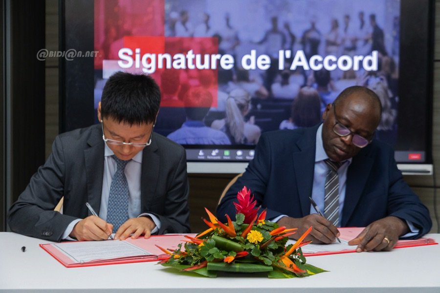 Côte d’Ivoire : Huawei promet 200 mille FCFA aux étudiants bénéficiaires d’un stage dans le cadre du partenariat avec 3 écoles